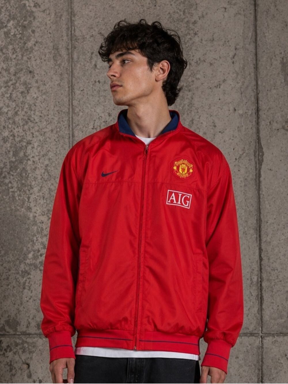 Nike Manchester United AIG Track Jacket XL Red Blokecore Y2K